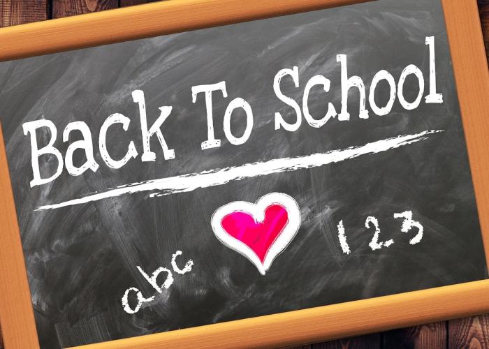 疫情未完全平息，如何平衡防控与发展及民生需求成课题