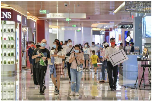 疫情冲击消费市场，2021年我国社会消费品零售总额增速下降